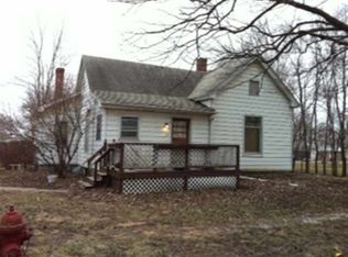 107 W 2nd St, Gridley, IL 61744