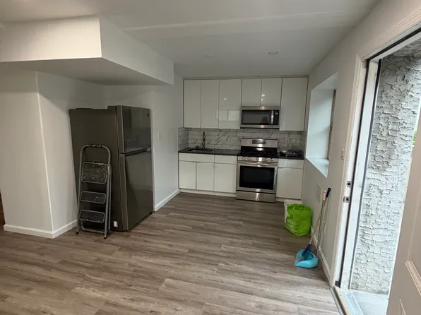 (undisclosed Address), Bronx, NY 10465