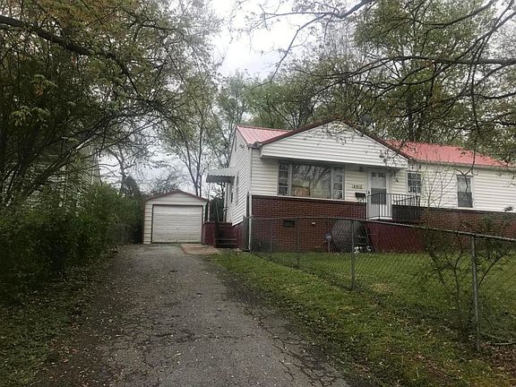 2nd image of 4417 Coffey St