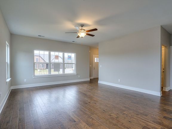 4th image of 1371 Wentworth Dr Lot Cf78