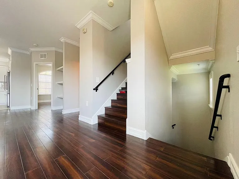 6117 Metrowest Blvd — Photo 18