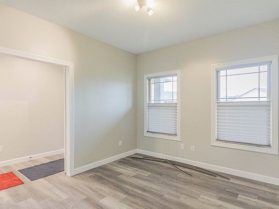 5th image of 25821 Woodsedge Dr