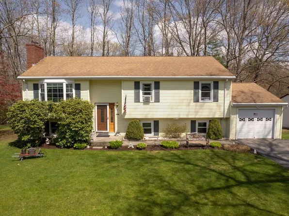 9 Joseph St, Dudley, MA 01571