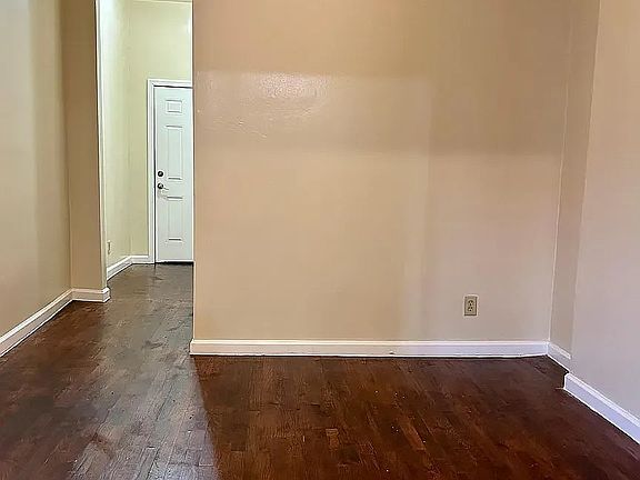 3rd image of 318 16th Ave Unit 2L
