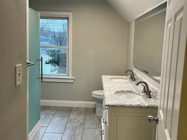80 Dana St — Photo 12