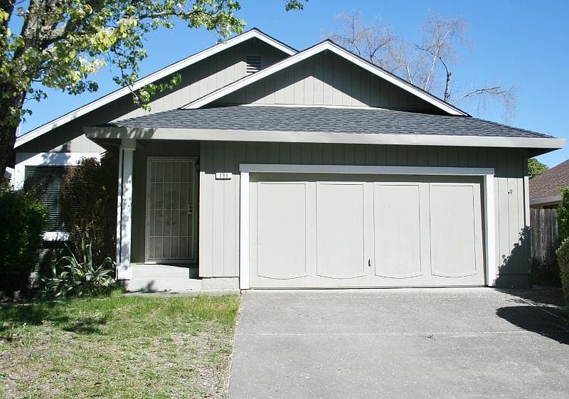 1st image of 395 Jane Dr