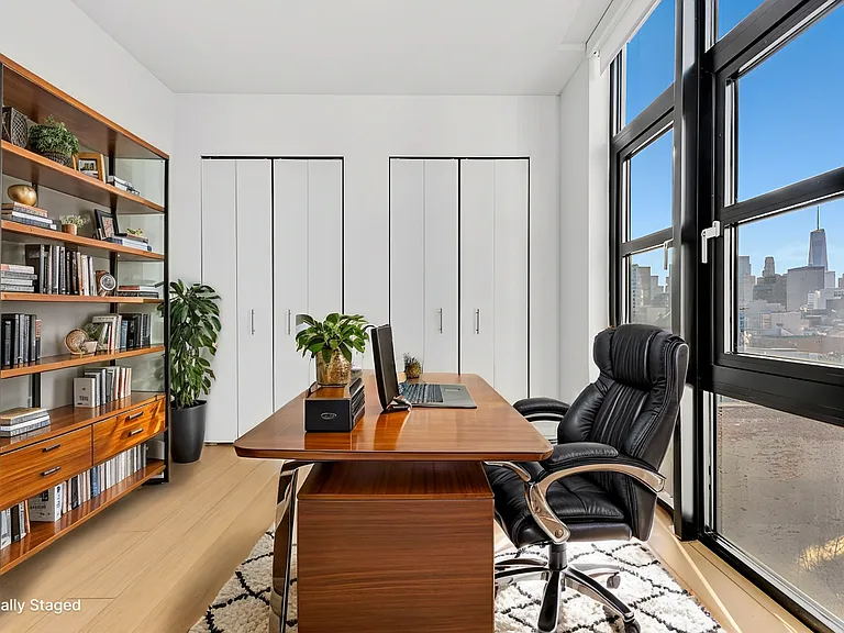171 Suffolk St #6D — Photo 5