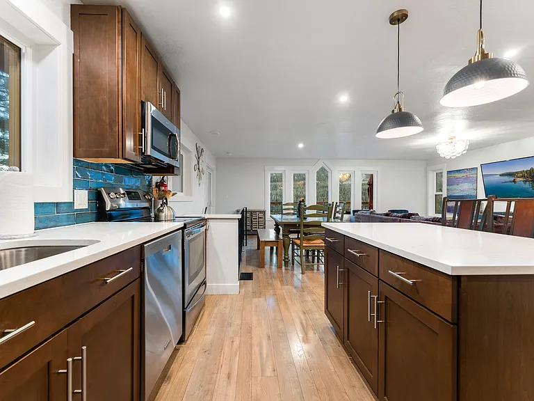 14816 Denton Ave — Photo 21