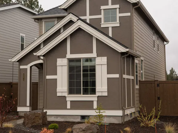 20824 Gateway Dr, Bend, OR 97702