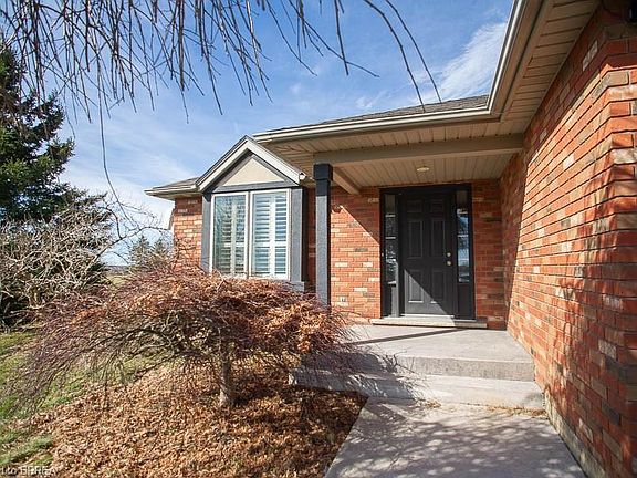 3rd image of 307 Brant County Rd #18