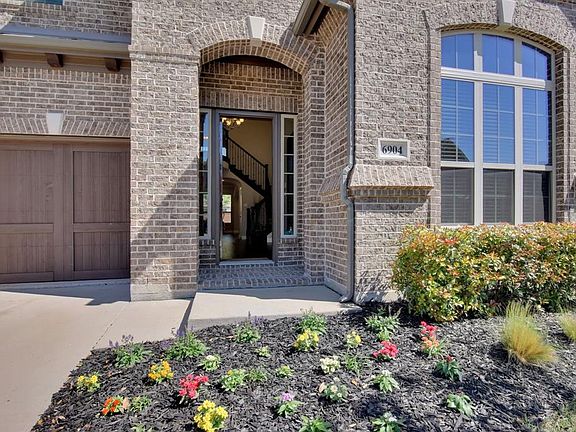 2nd image of 6904 Badlands Dr
