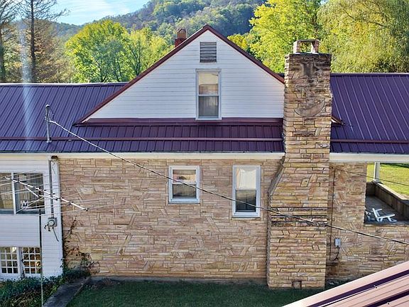 29th image of this home