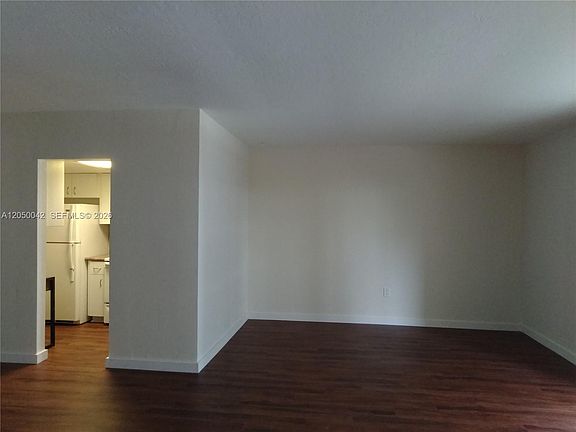 4th image of 8315 SW 72nd Ave APT 303B