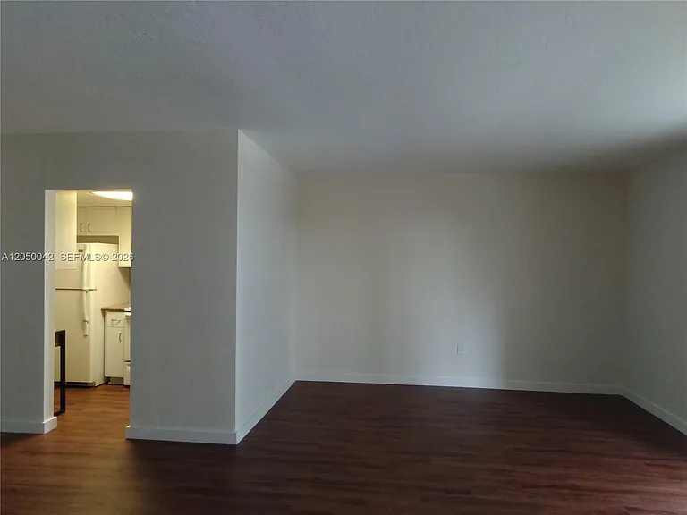 8315 SW 72nd Ave #303B — Photo 4