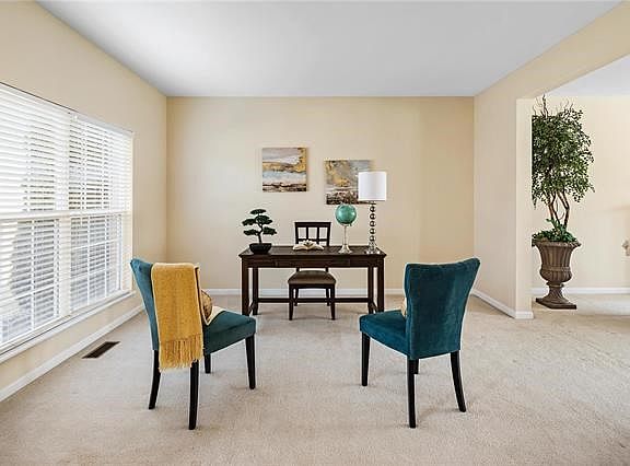 505 Olde Court Road, St. Charles, MO - Formal Living Room open to Family Room