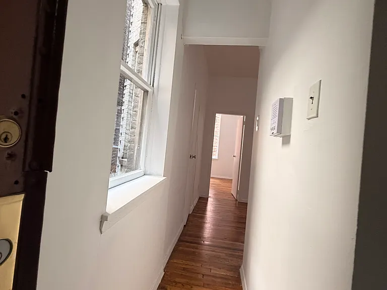 158 1st Ave #6 — Photo 11