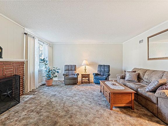 5th image of 3615 Matney Ave