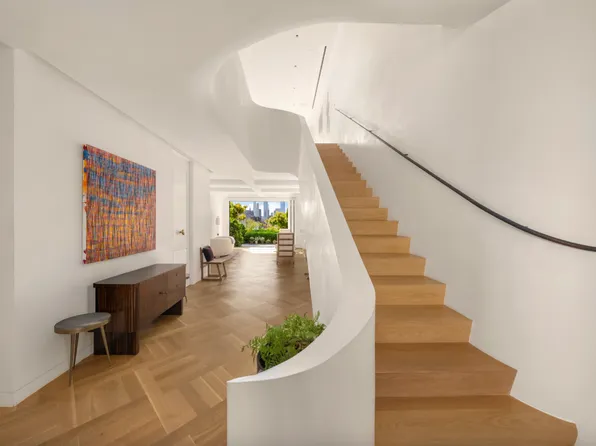 65 West 13th Street image 9 of 26