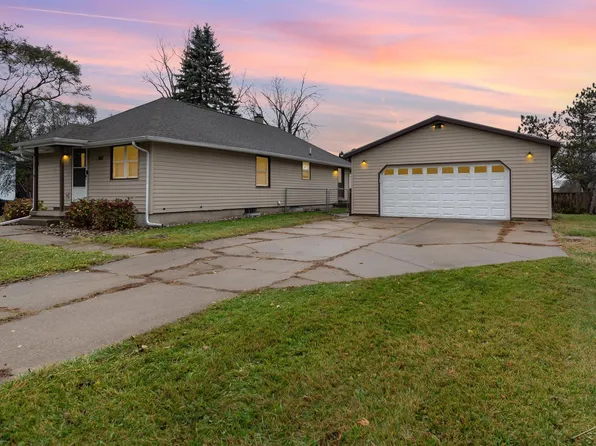 307 Walter Ct, Midland, MI 48642