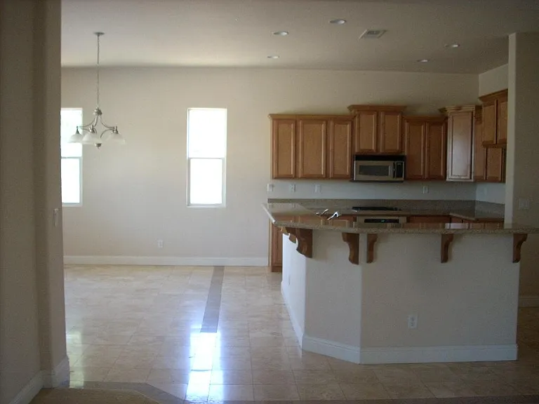 6996 Ciancetti Dr — Photo 4