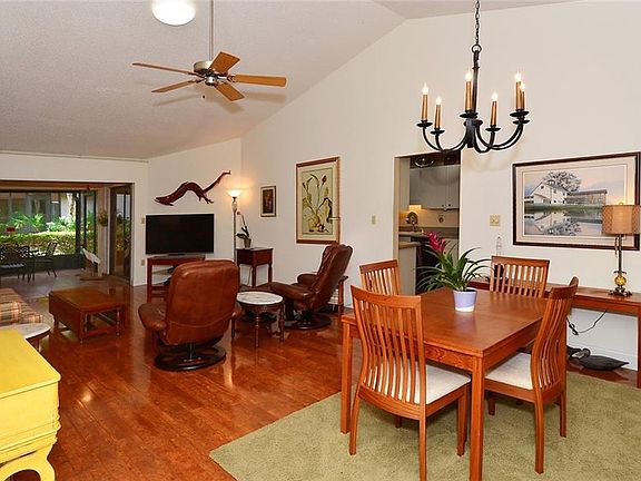 3rd image of 4612 Oak Forest Dr E #30