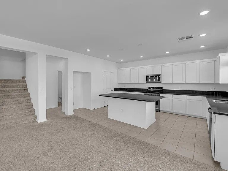 650 Steep Canyon Ave — Photo 11