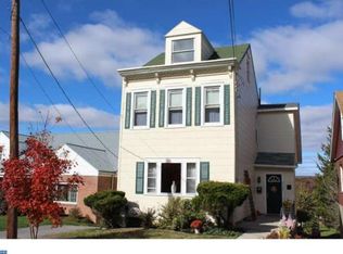 2124 Mahantongo St, Pottsville, PA 17901