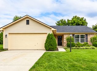 18061 Sanibel Cir, Westfield, IN 46062