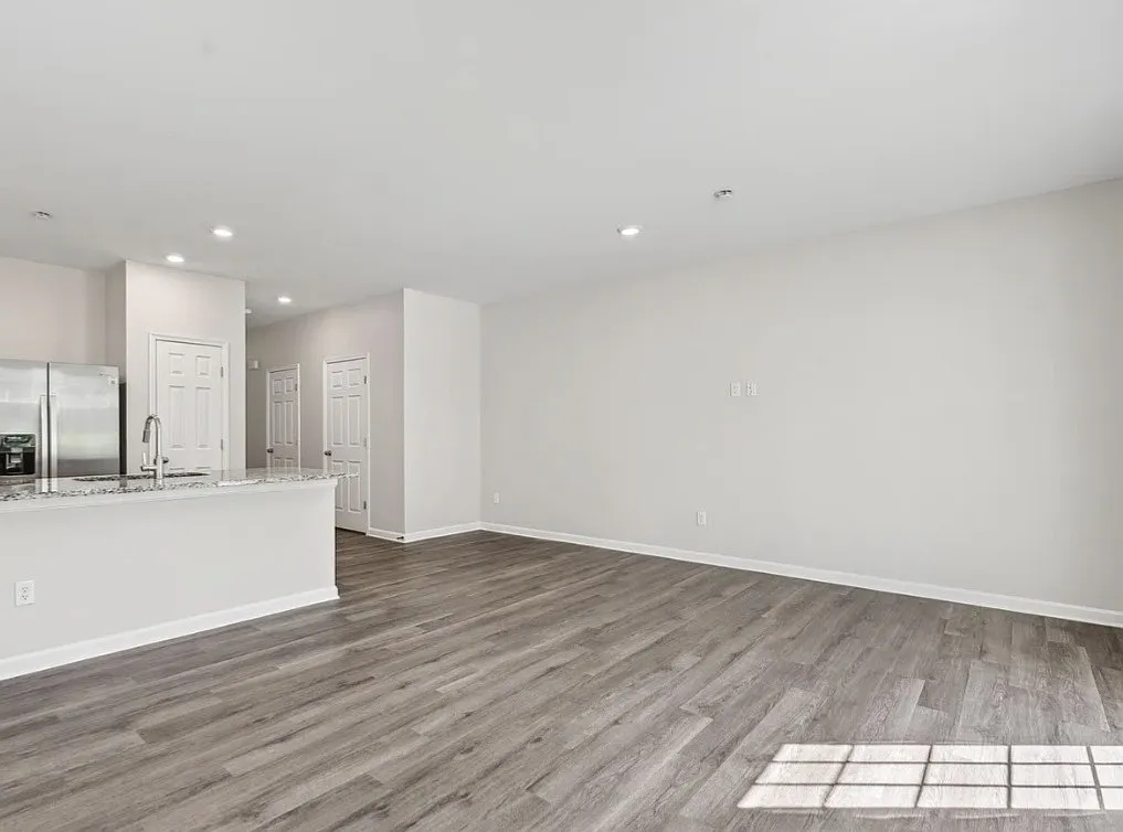 3 bed, 2.5 bath, 1500 sqft, $1,750 — Photo 2