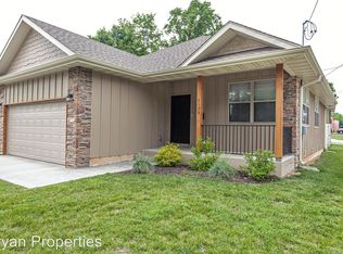 1139 E Loren St, Springfield, MO 65807