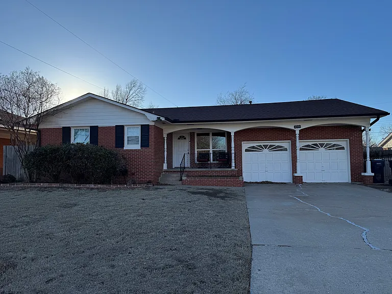 4609 N Virginia Ave — Photo 4