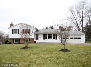 9602 Smokewood Pl, Fairfax, VA 22032