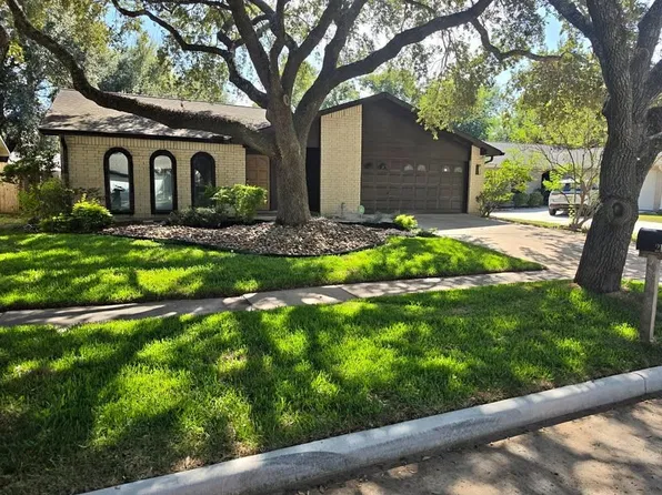 2103 Fall Meadow Dr, Missouri City, TX 77459