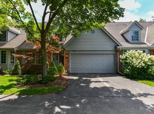 722 Elm Grove Rd, Elm Grove, WI 53122