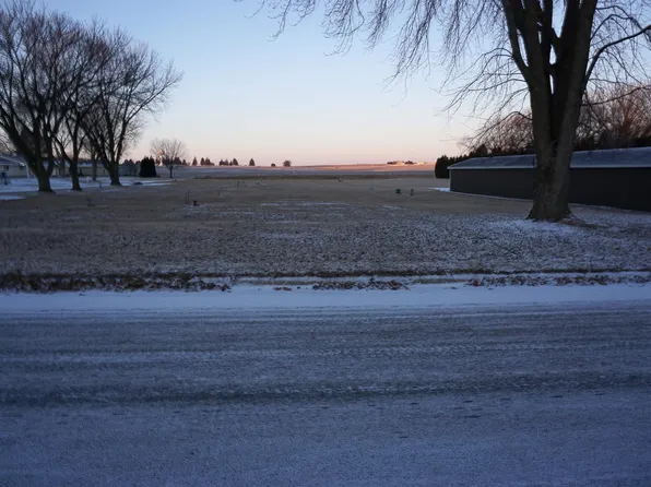 B Ave, Grundy Center, IA 50638