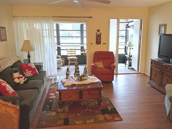 Wood Finish Laminate flooring in the Living areas