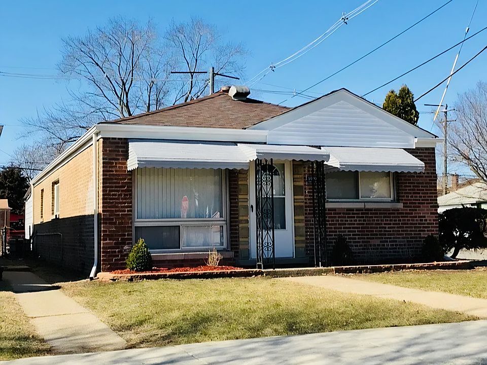 1st image of 10200 S Crandon Ave