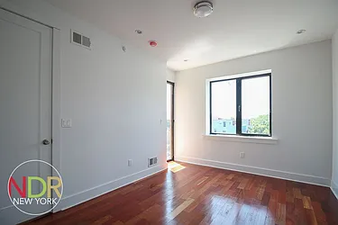 Rented by Next Door Realty NYC