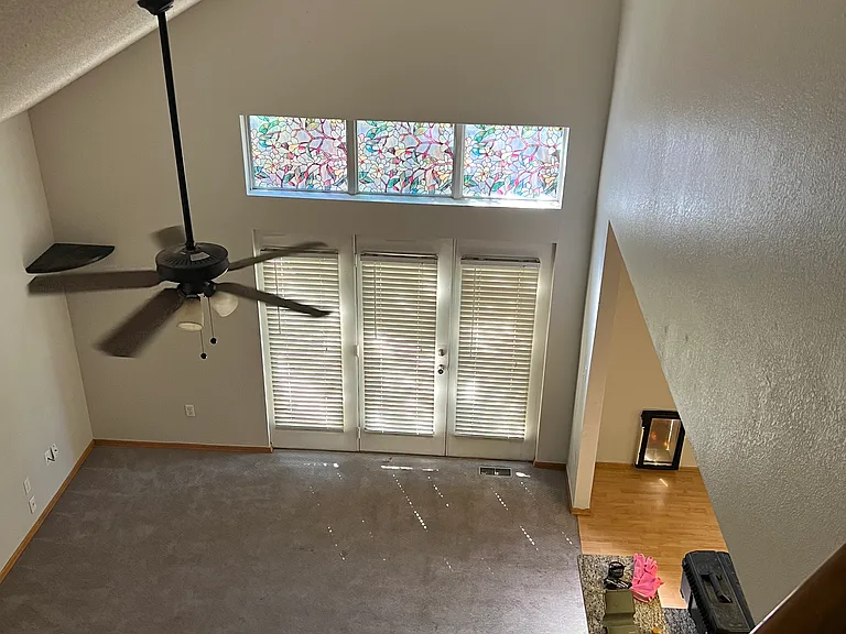 10525 Birch St — Photo 7
