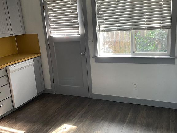 3rd image of 2311 E 27th St