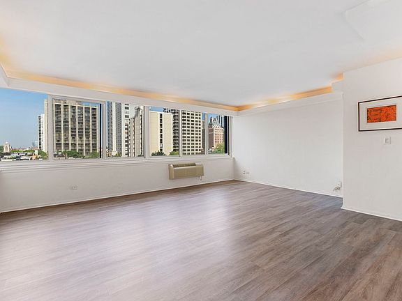 4th image of 1440 N Lake Shore Dr APT 8B