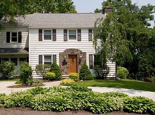 20 Bolton Rd, New Hartford, NY 13413