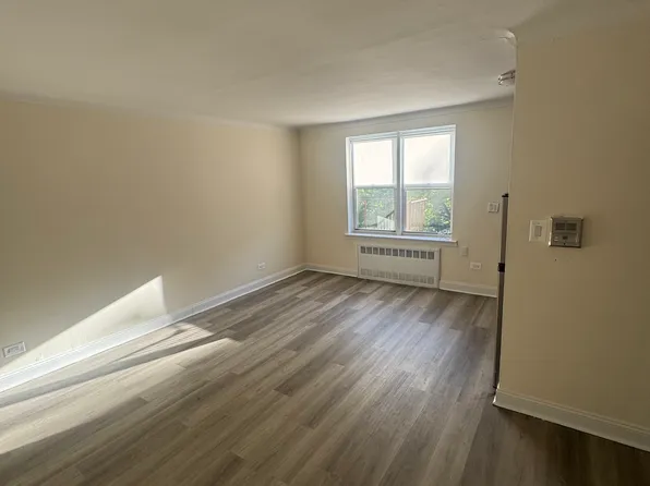 (undisclosed Address), Brooklyn, NY 11223