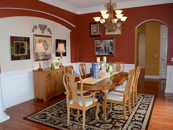 4th image of 137 Saint Johns Forest Blvd