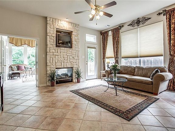 4th image of 1702 Audrey Dr