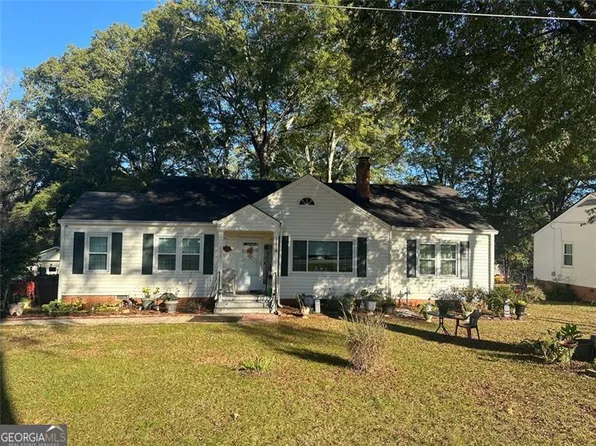 137 Colquitt St, Monroe, GA 30655