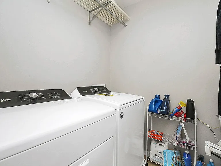 1809 Deer Meadows Dr — Photo 20