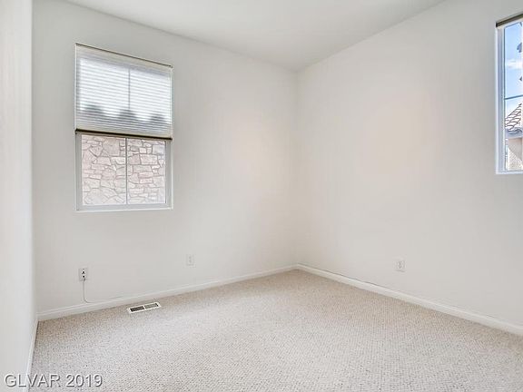 5th image of 10475 Wildflower Gully St
