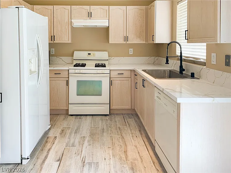 4765 Crakow Ct — Photo 11