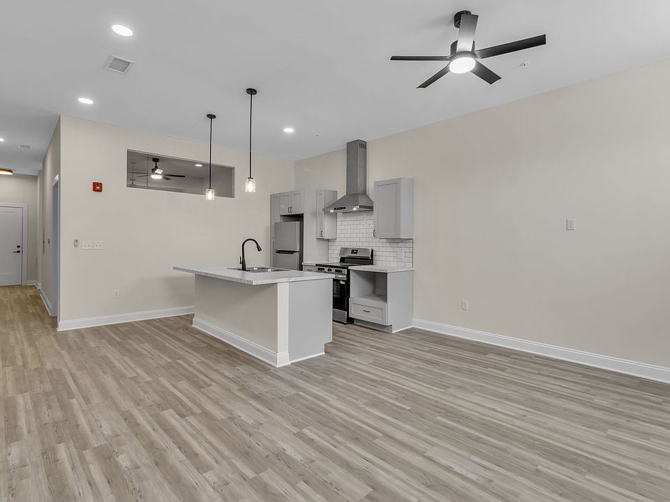 1st image of 13 W Main St #203